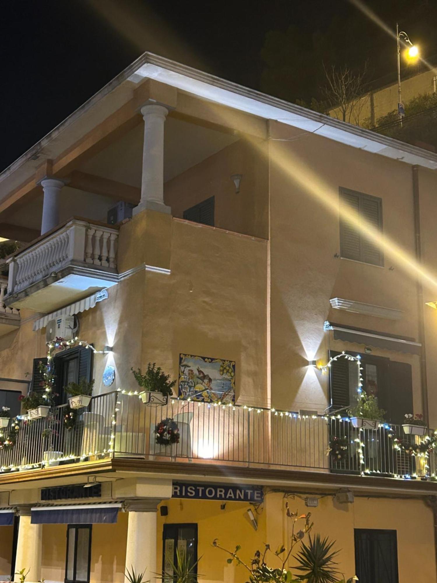 Sissi House Salerno Apartamento Exterior foto